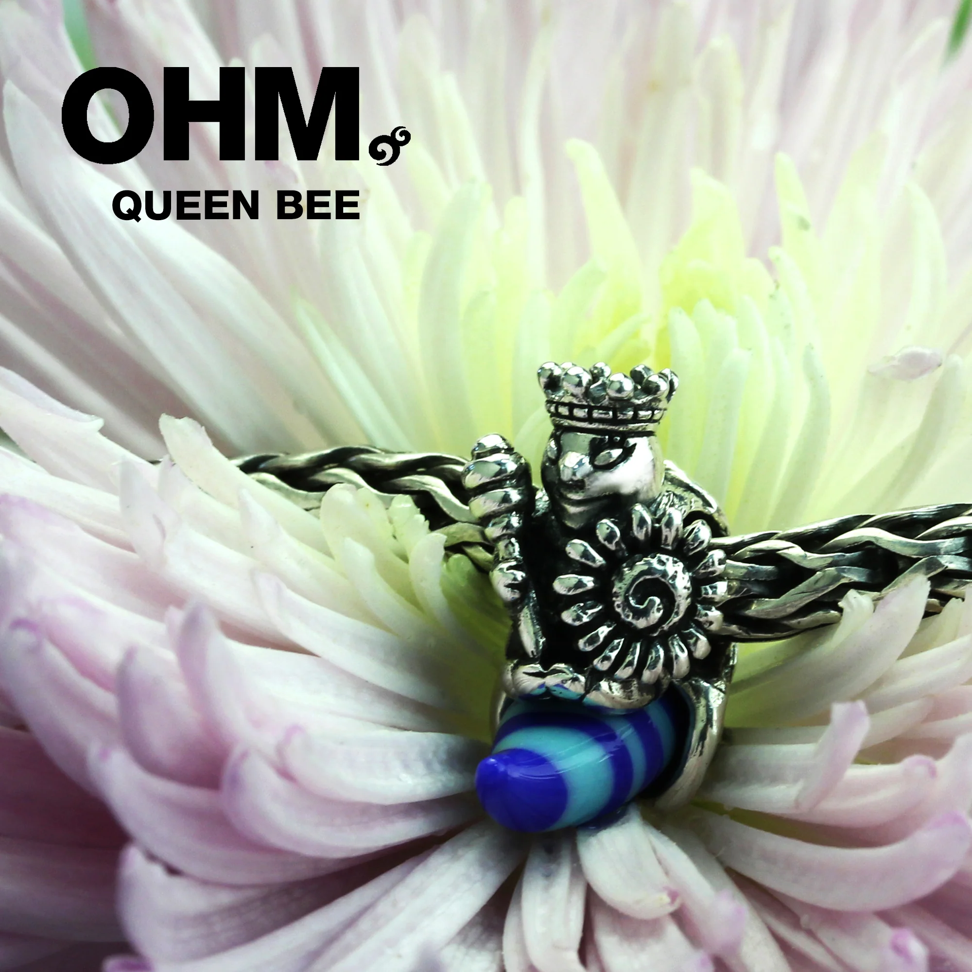 Queen Bee (Retired) - Image 4