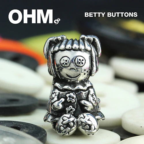Betty Buttons (Retired) - Image 3