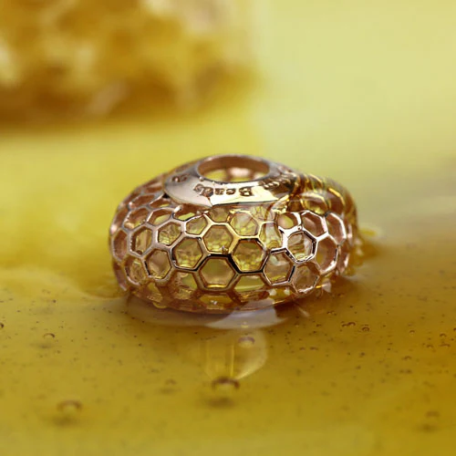 Hive Mind (Blush) - Image 3