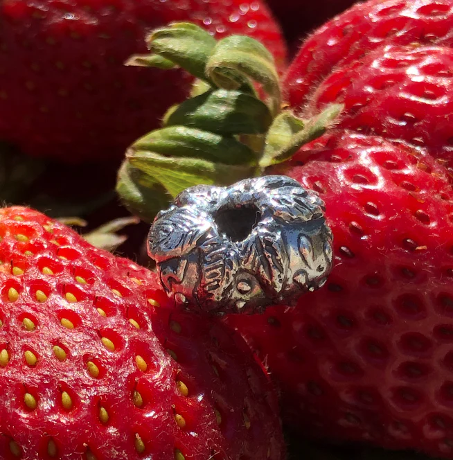 Juicy Strawberry (Retired) - Image 4