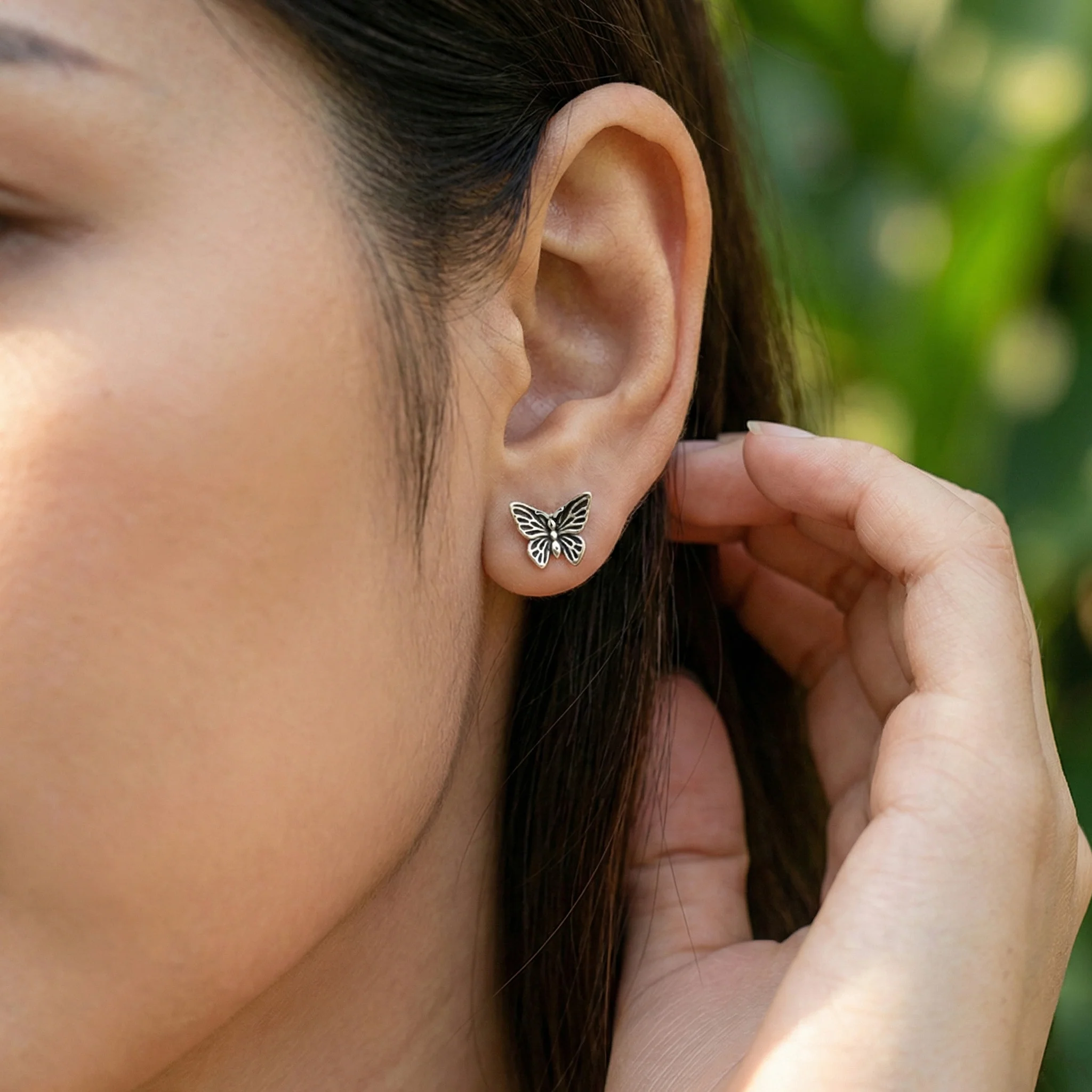 Flutter Fearless Stud Earring - Image 3